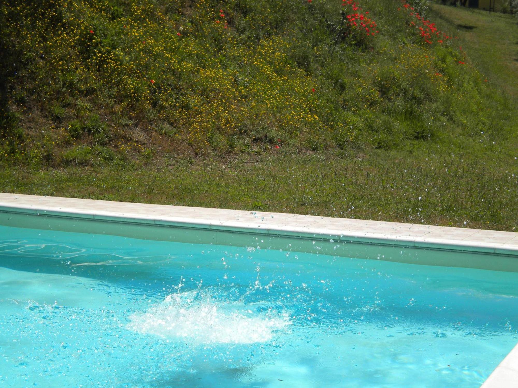 Il Poggio Delle Ginestre Guest House Torgiano Exterior photo