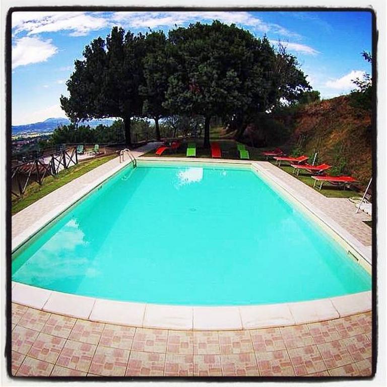 Il Poggio Delle Ginestre Guest House Torgiano Exterior photo