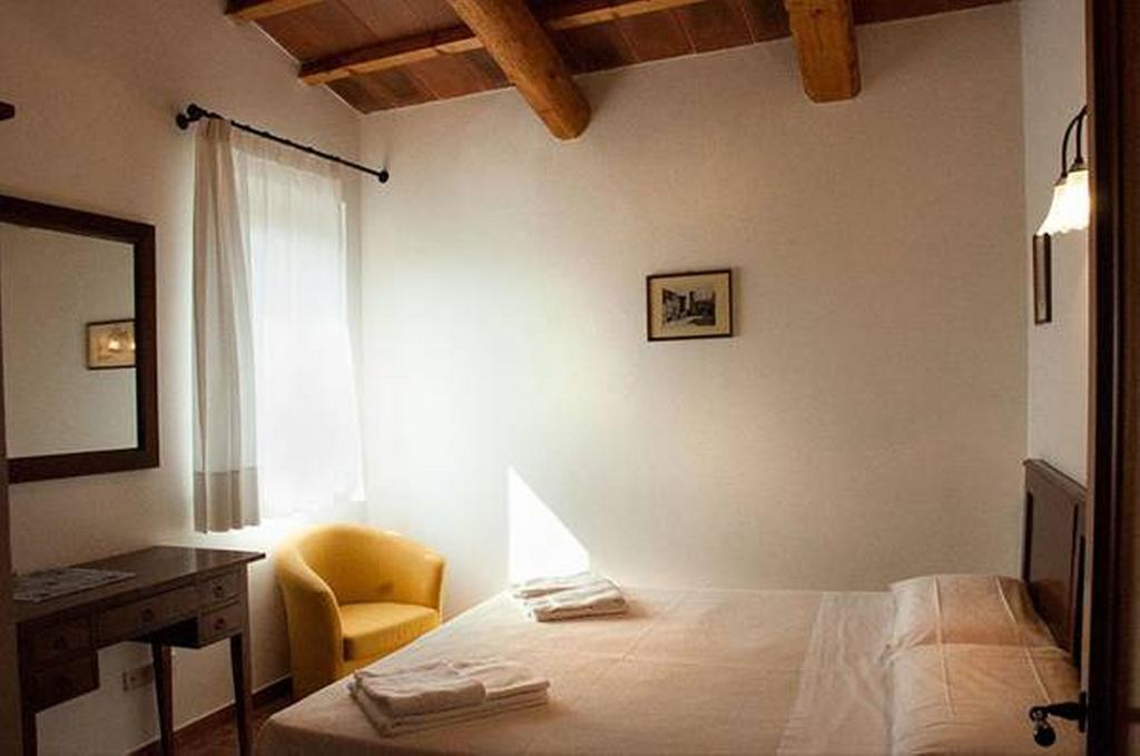 Il Poggio Delle Ginestre Guest House Torgiano Exterior photo